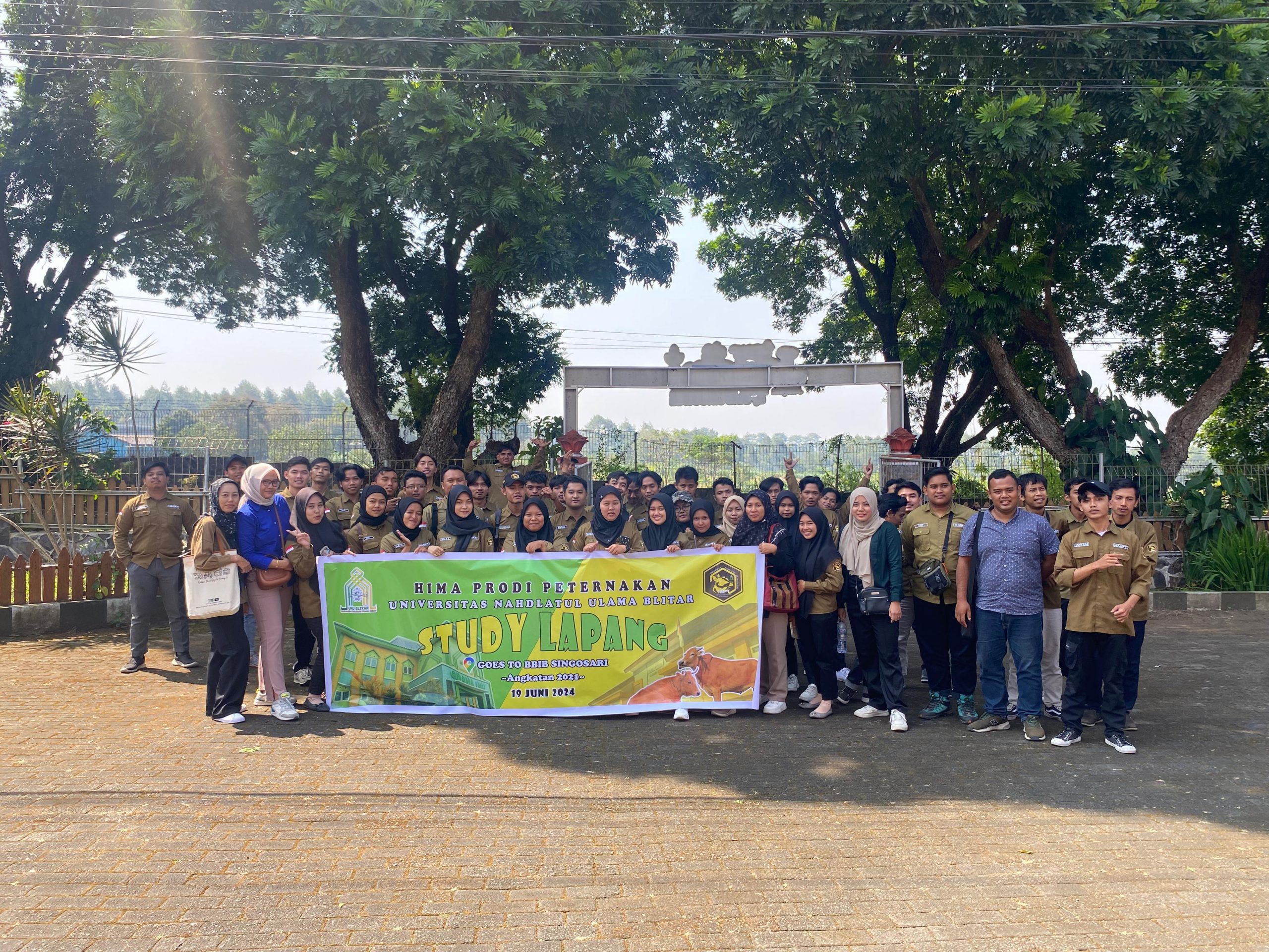 Kunjungan Mahasiswa Peternakan Angkatan 2021 ke BBIB Singosari